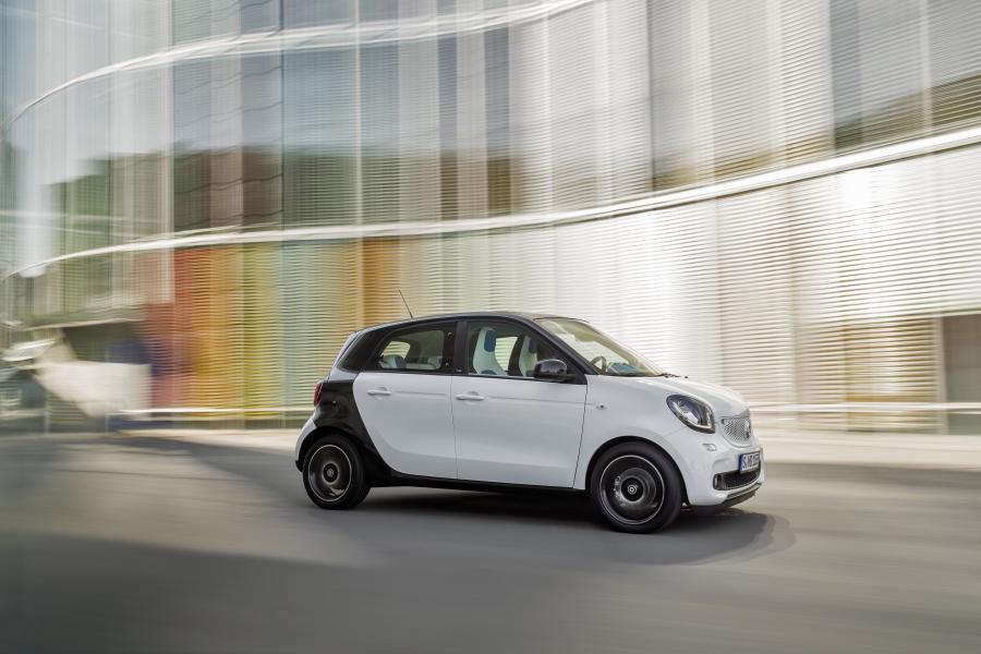  Smart ForFour 2014 года  (фото 11 из 35)